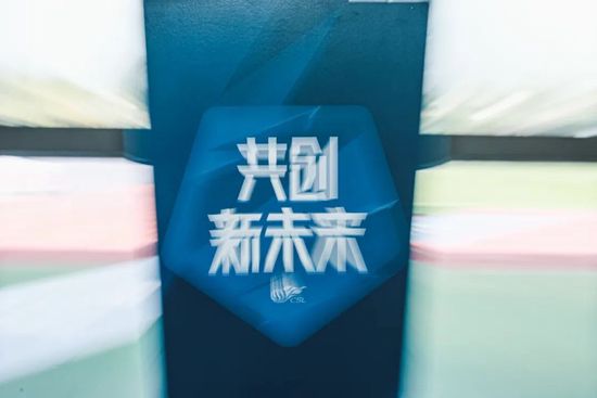 口竹巫念什么字
