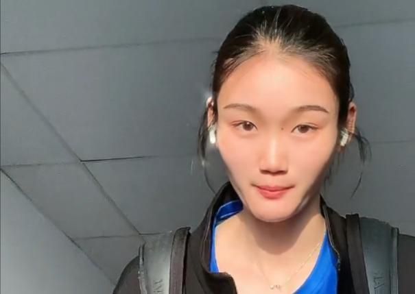 y乱小镇